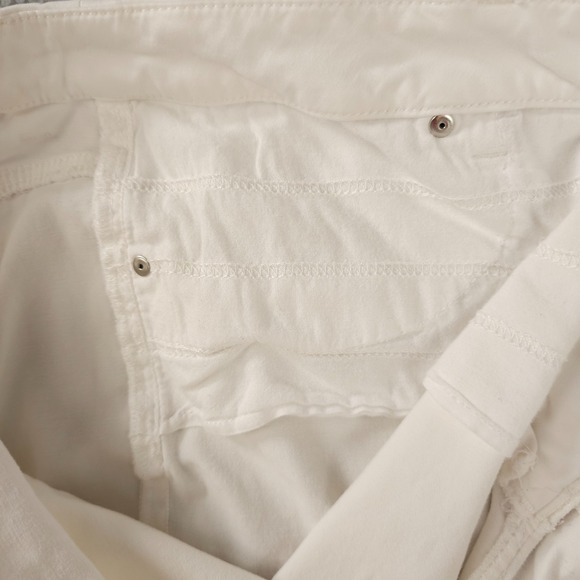 Chicos Jeans Womens 3 US 16 White The So Slimming Girlfriend Ankle Soft Denim - Picture 16 of 16